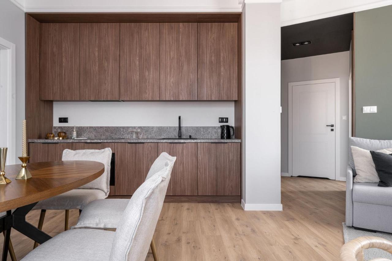 Apartment Apartprestige Krupowki Z Widokiem Na Giewont Lub Krupowki Zakopane